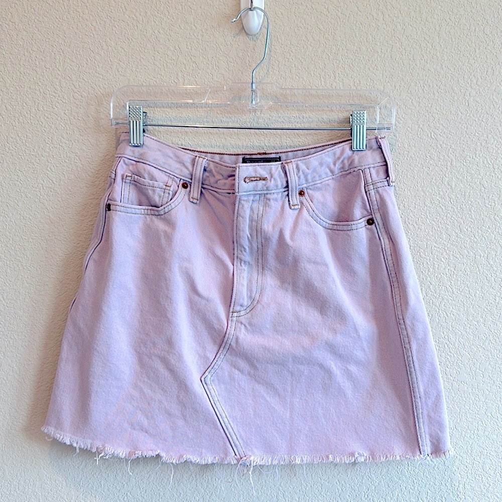 Abercrombie & Fitch pink denim skirt, size 27/4